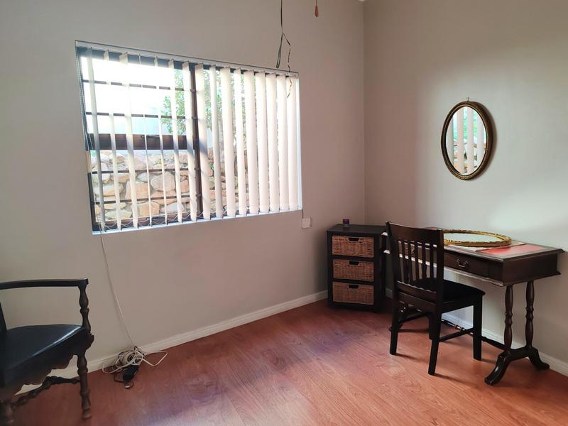 To Let 1 Bedroom Property for Rent in University Estate Western Cape